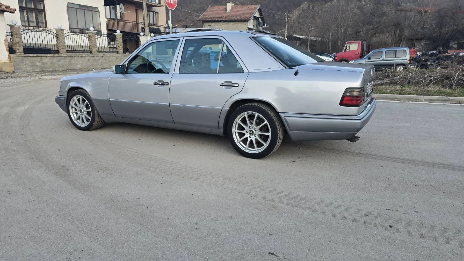 Mercedes-Benz 124 �250 | Mobile.bg � ����������� 3