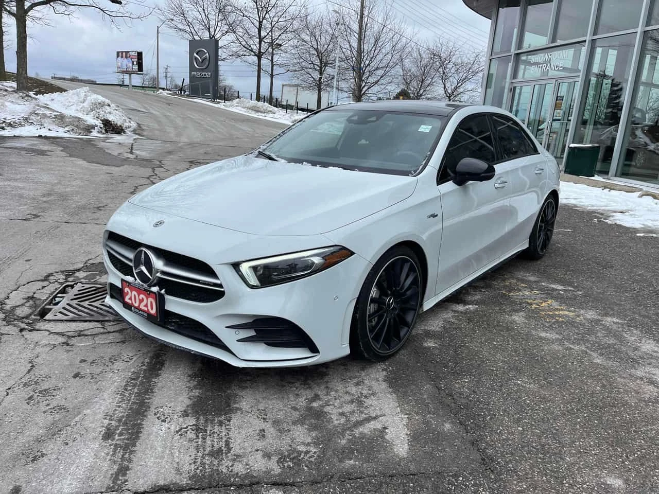Mercedes-Benz A 35  AMG /DISTRONIC / 360 /  | Mobile.bg � ����������� 12