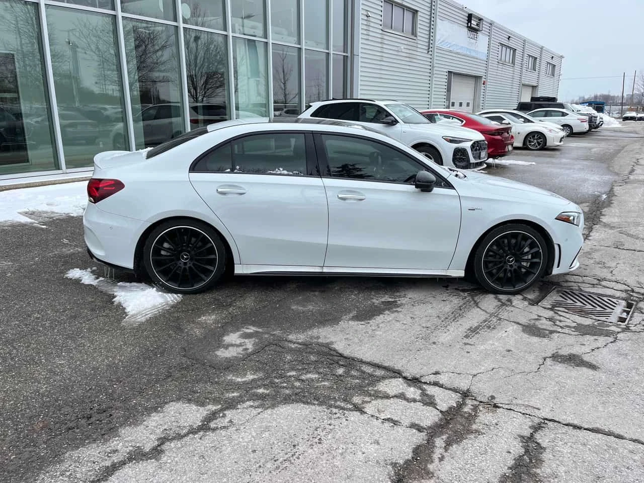 Mercedes-Benz A 35  AMG /DISTRONIC / 360 /  | Mobile.bg � ����������� 3
