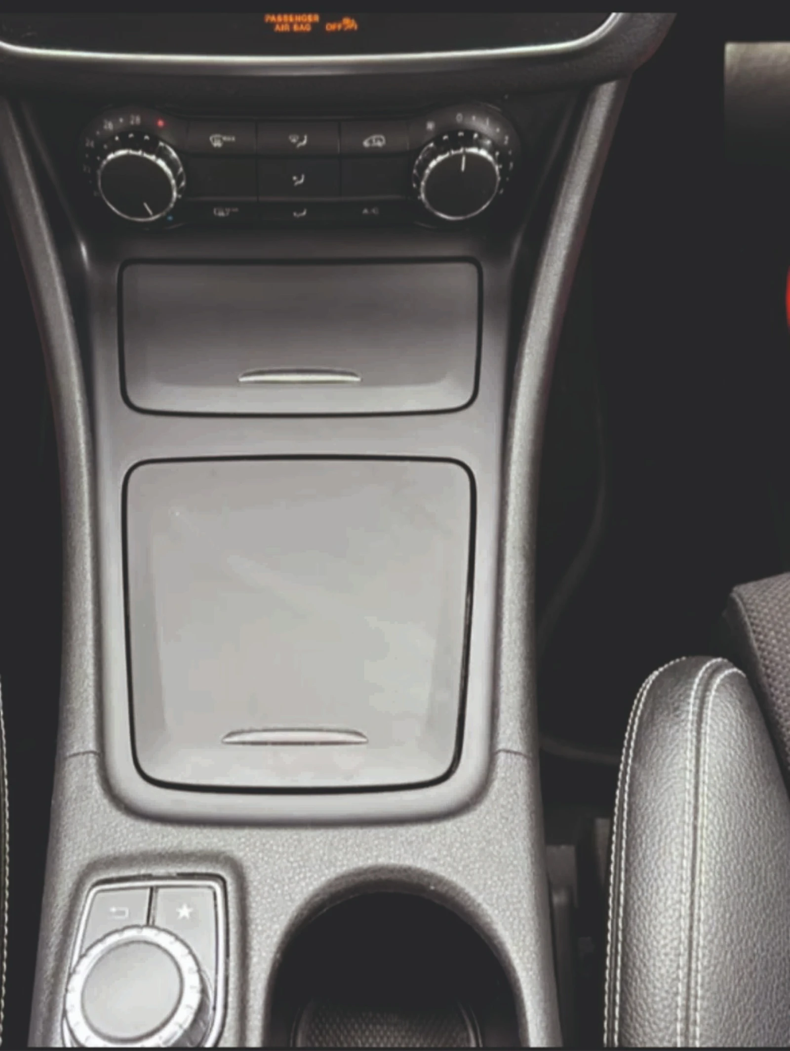 Mercedes-Benz CLA 180, снимка 16 - Автомобили и джипове - 54650460