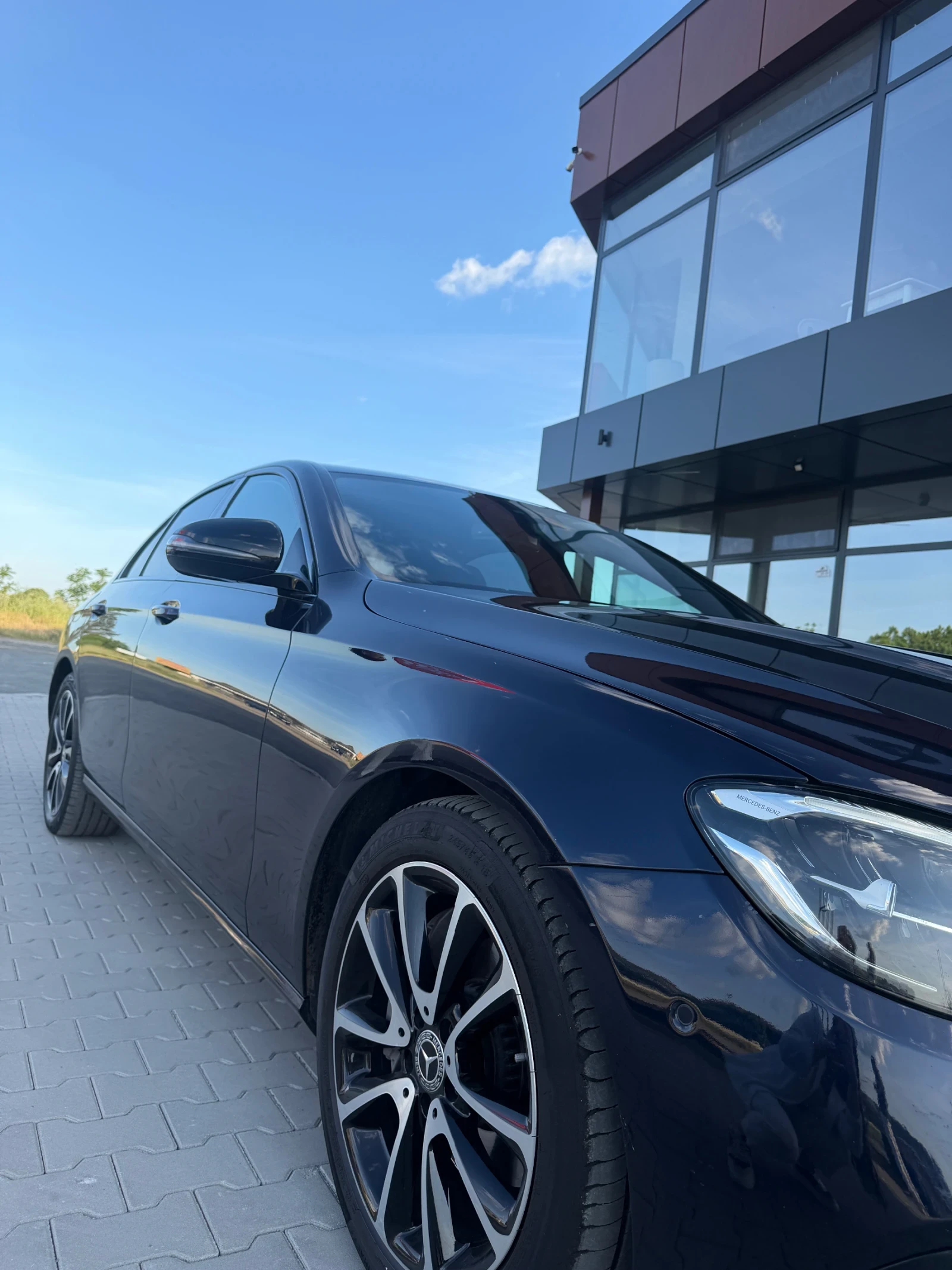 Mercedes-Benz E 300, снимка 6 - Автомобили и джипове - 54702200