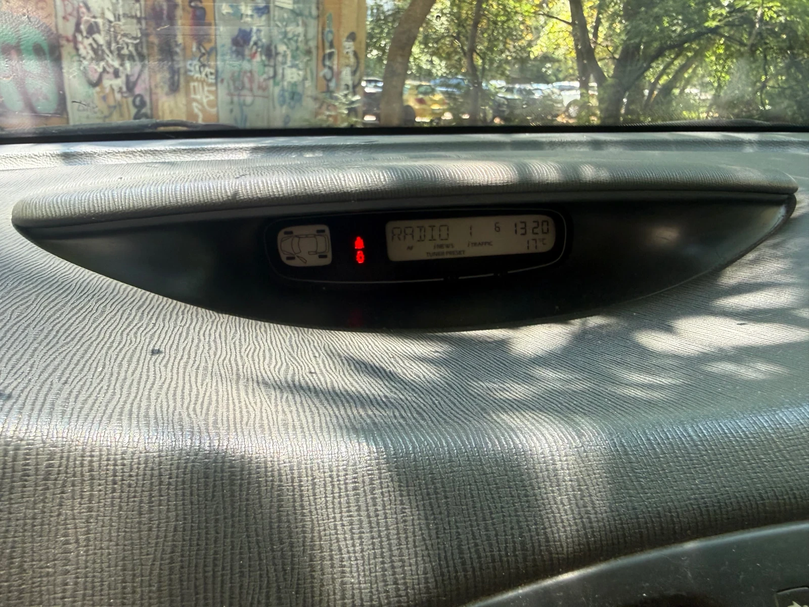 Renault Laguna 1.8 16v, снимка 10 - Автомобили и джипове - 54994052