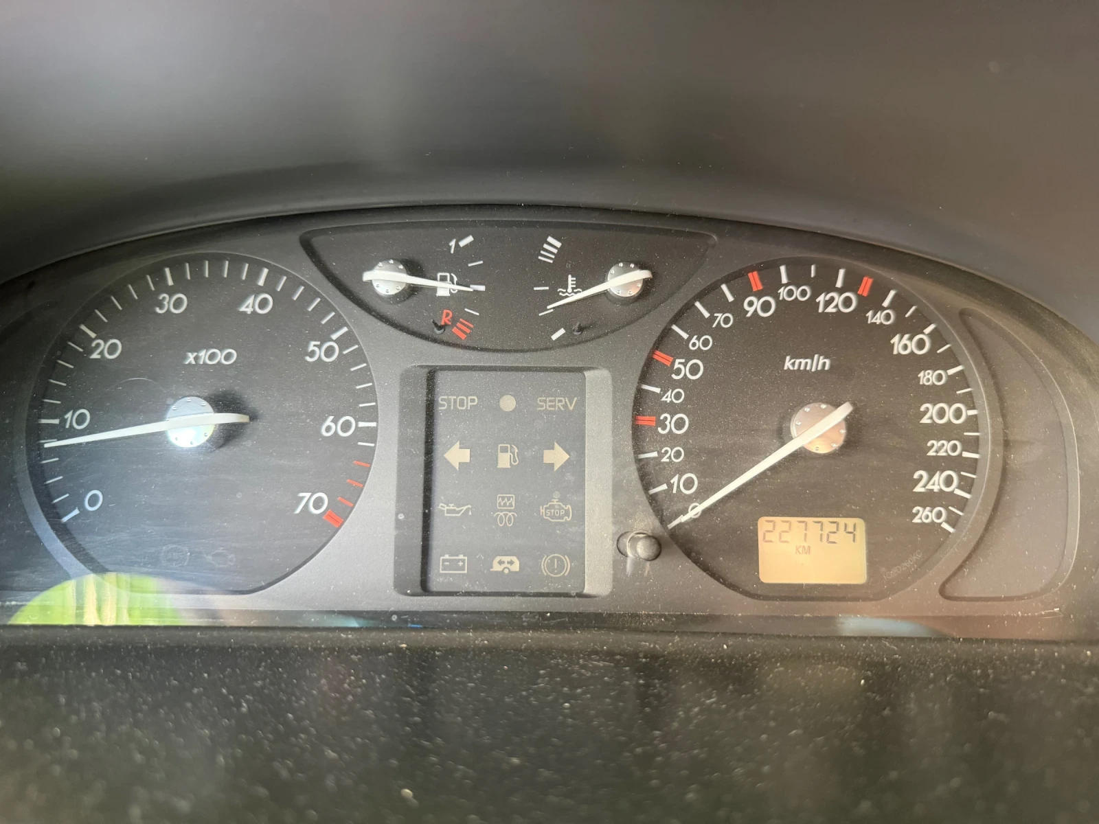 Renault Laguna 1.8 16v, снимка 9 - Автомобили и джипове - 54994052