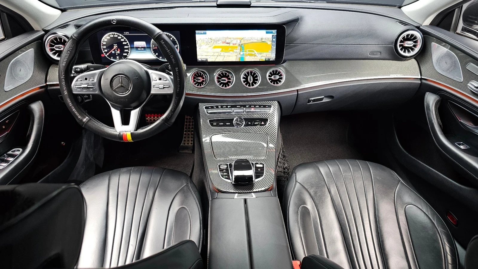 Mercedes-Benz CLS 300 AMG LINE * ПОДГРЕВ * ПАНОРАМА * ПРЕДСТАВИТЕЛСТВО, снимка 7 - Автомобили и джипове - 55062209