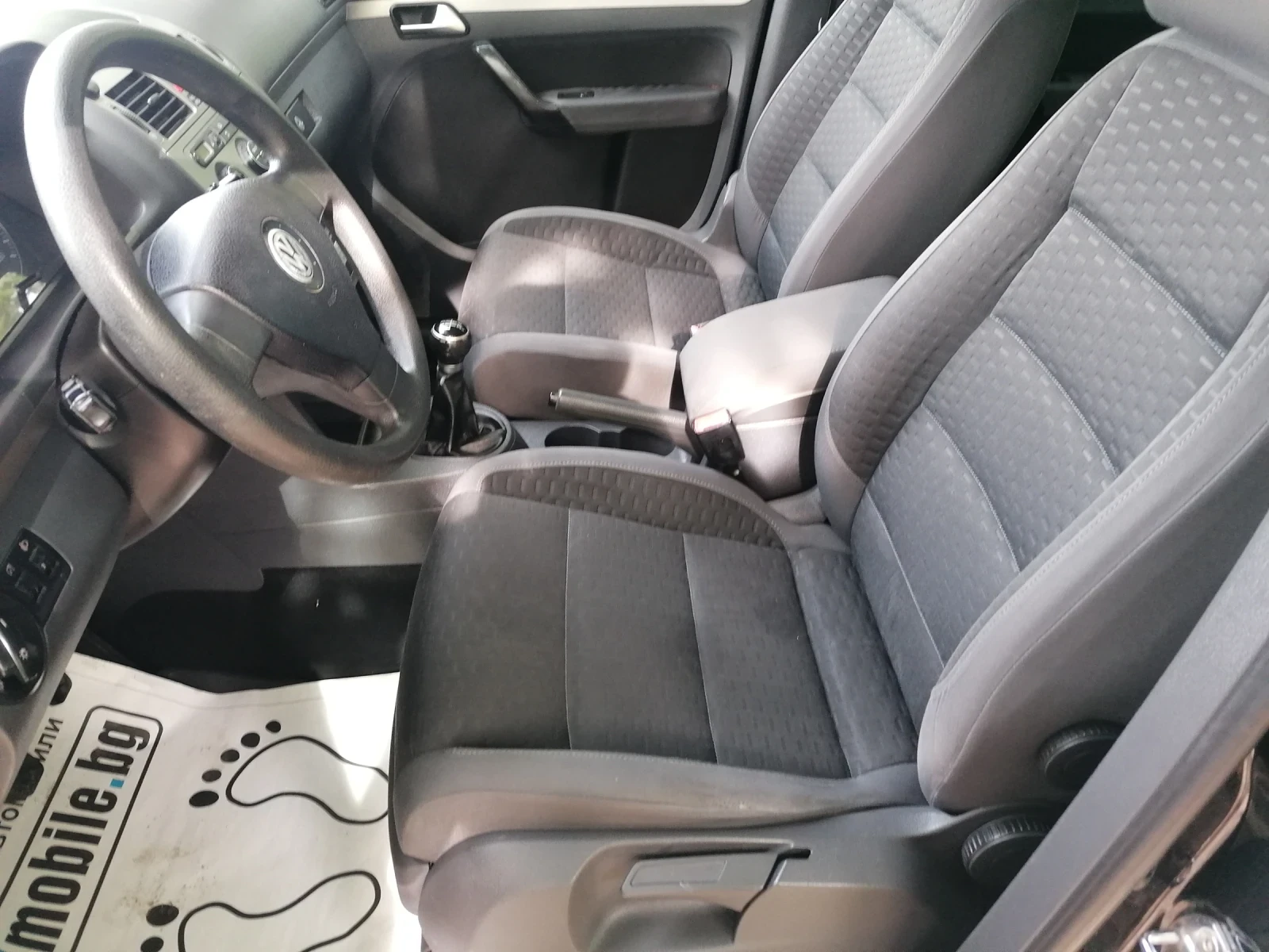 VW Touran 1.9 105kc Германия, снимка 9 - Автомобили и джипове - 55223622