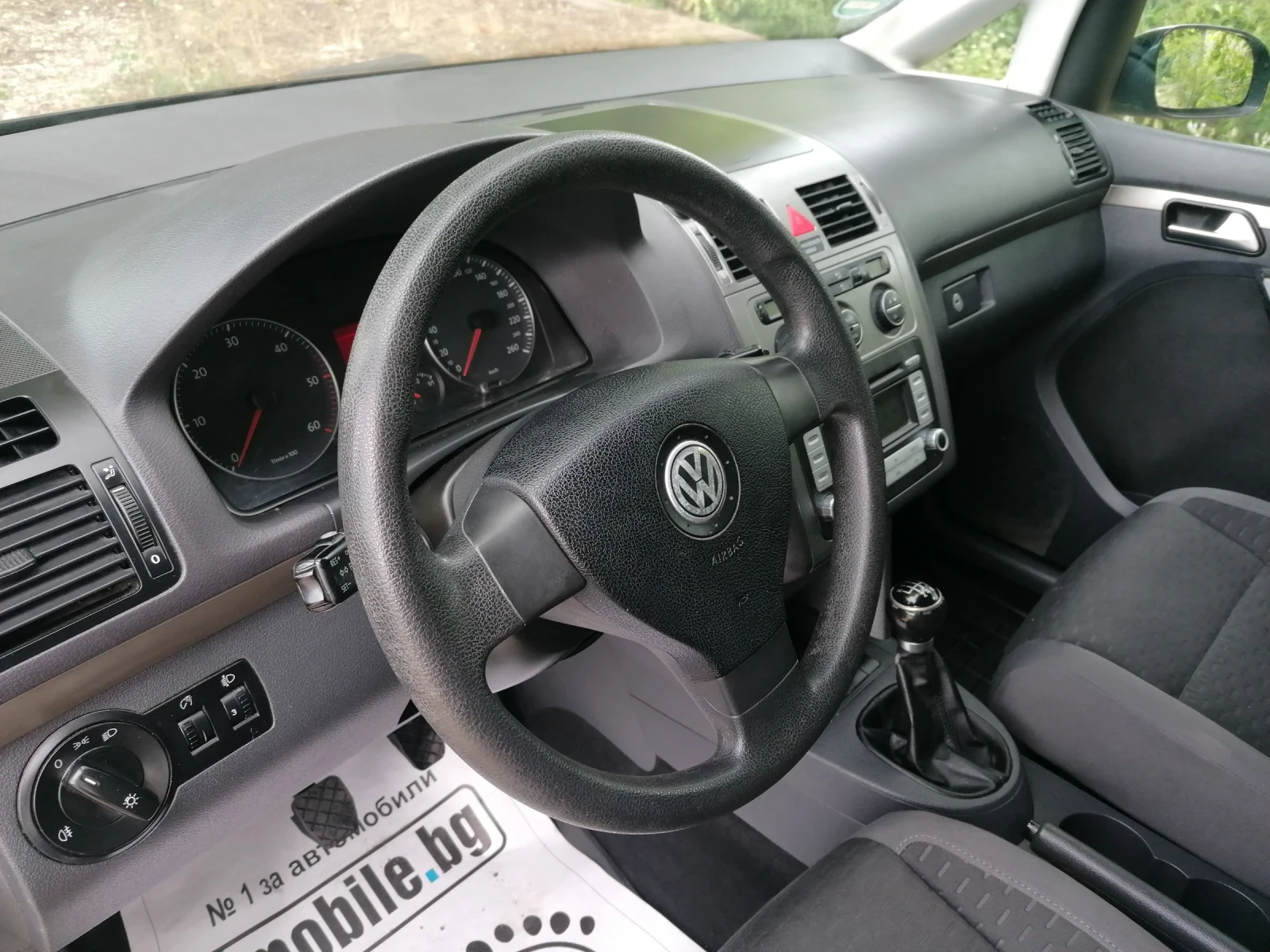 VW Touran 1.9 105kc Германия, снимка 11 - Автомобили и джипове - 55223622