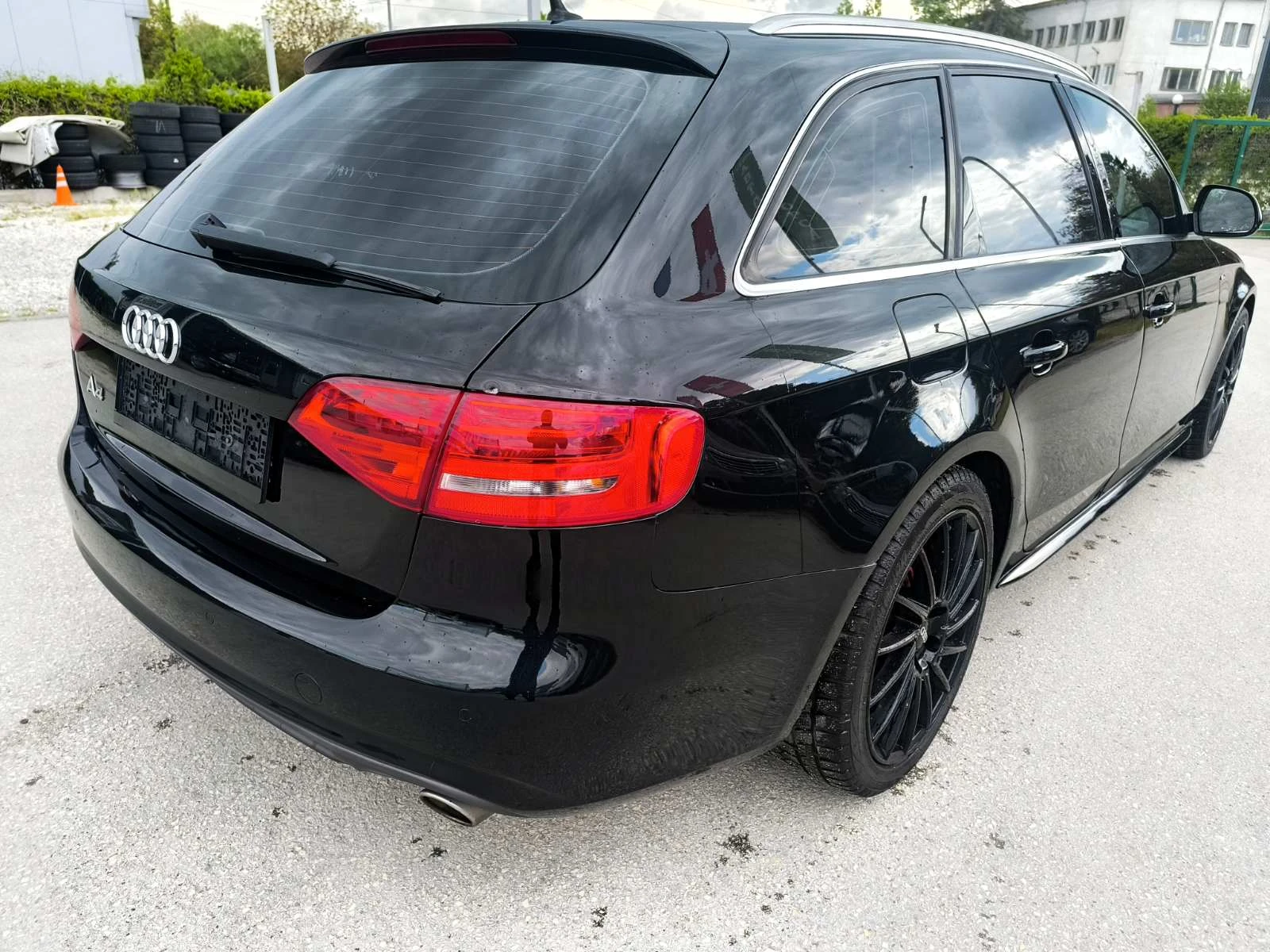 Audi A4 3.0d sline, снимка 6 - Автомобили и джипове - 55390029