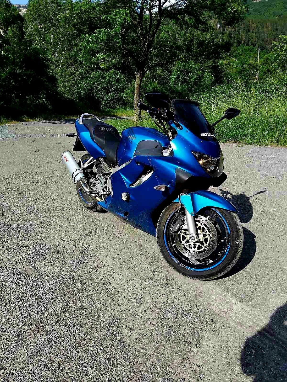 Honda Cbr 600 F, снимка 6 - Автомобили и джипове - 55452838