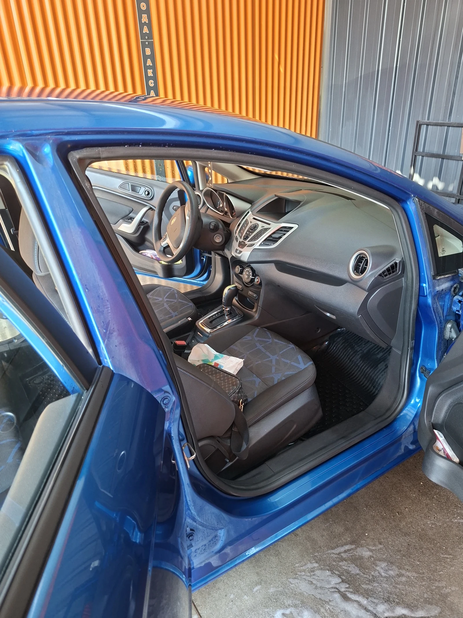 Ford Fiesta, снимка 5 - Автомобили и джипове - 55845958