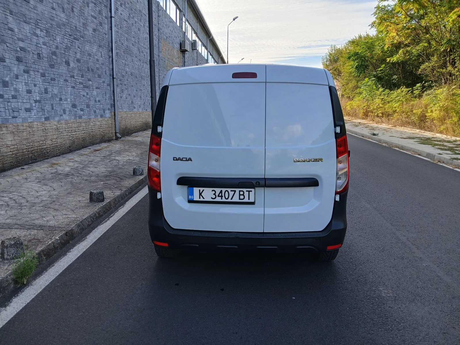 Dacia Dokker, снимка 5 - Автомобили и джипове - 56152799