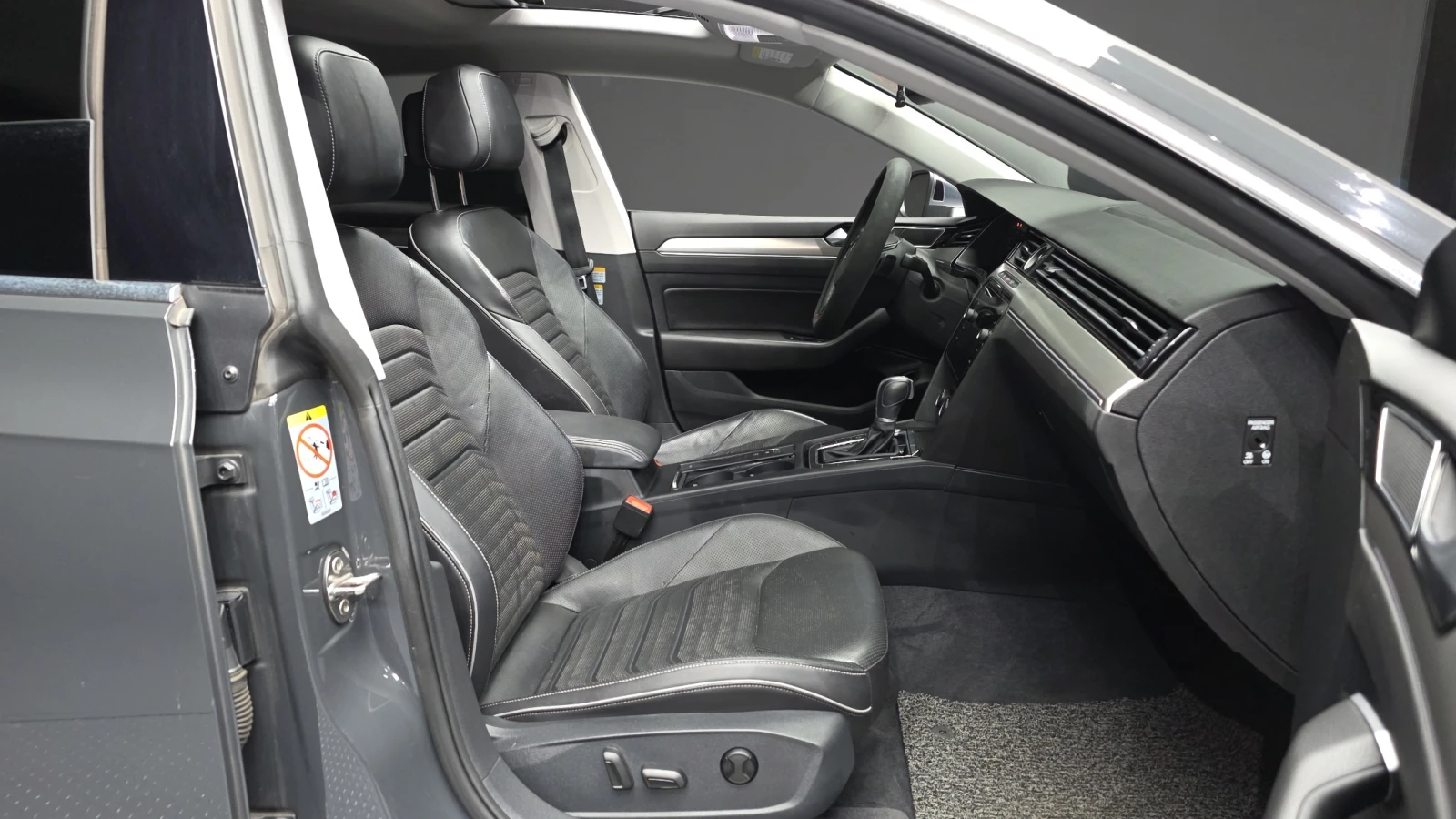 VW Arteon 2.0 TDI BLIND SPOT ��� ������ ����* encareu.com | Mobile.bg � ����������� 11