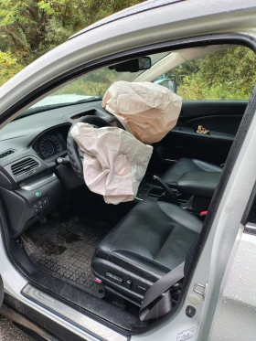 Honda Cr-v Дизел 1.6 160 к.с. - 6800 лв. / 3476.78 € - 83539775 7