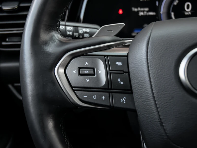 Lexus NX 350h AWD * CLEAN CARFAX * АвтоКредит * (ЦЕНА ДО БГ), снимка 12 - Автомобили и джипове - 53514867