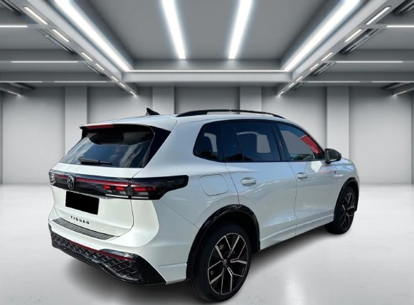 VW Tiguan 2.0 TSI 4Motion = R-Line = Гаранция, снимка 3 - Автомобили и джипове - 55736858