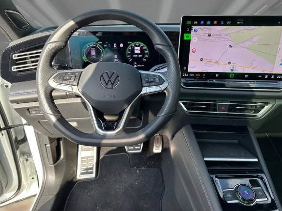 VW Tiguan 2.0 TSI 4Motion = R-Line = Гаранция, снимка 7 - Автомобили и джипове - 55736858