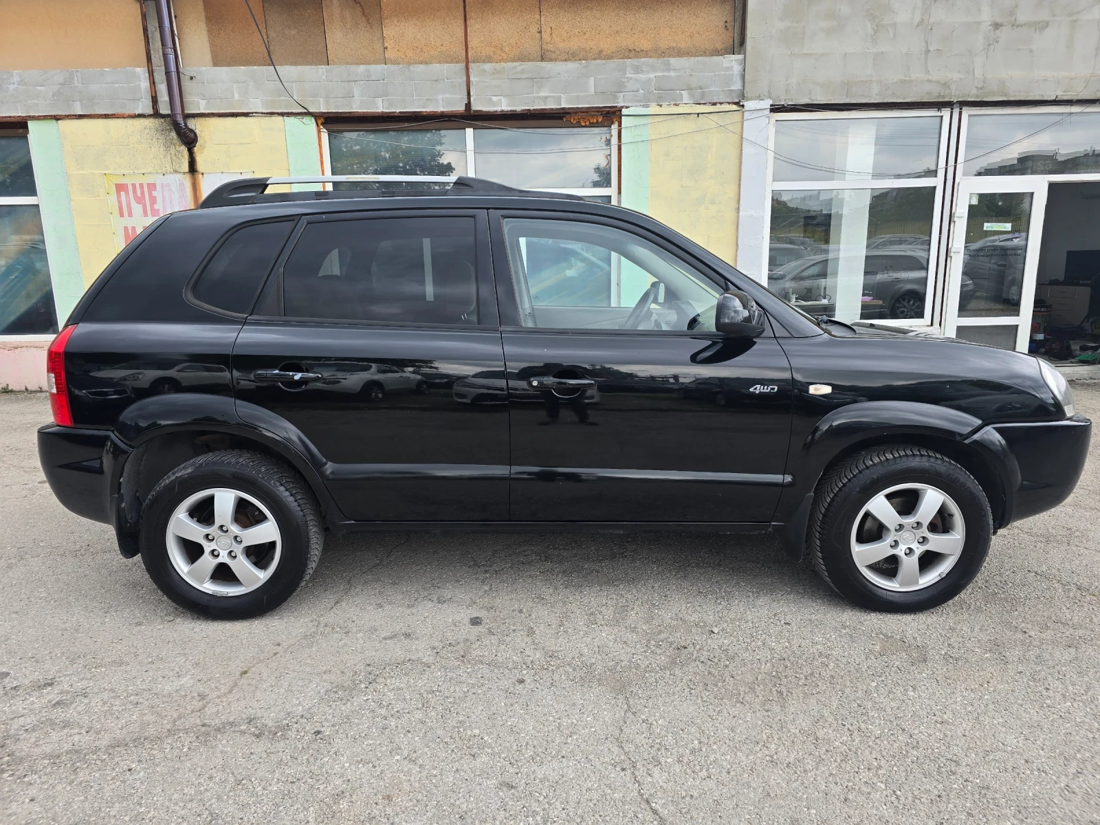 Hyundai Tucson 2.0 CRDI 4X4 ITALY - изображение 3
