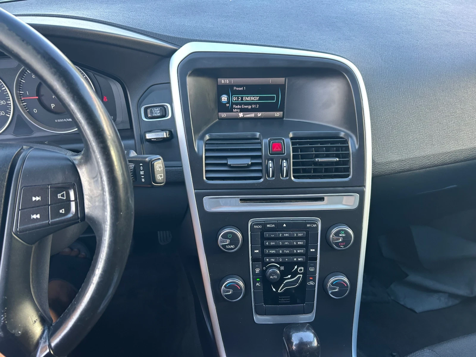 Volvo XC60 VOLVO-CX60-2.0D3-4x4-163kcAvtomat | Mobile.bg — изображение 14