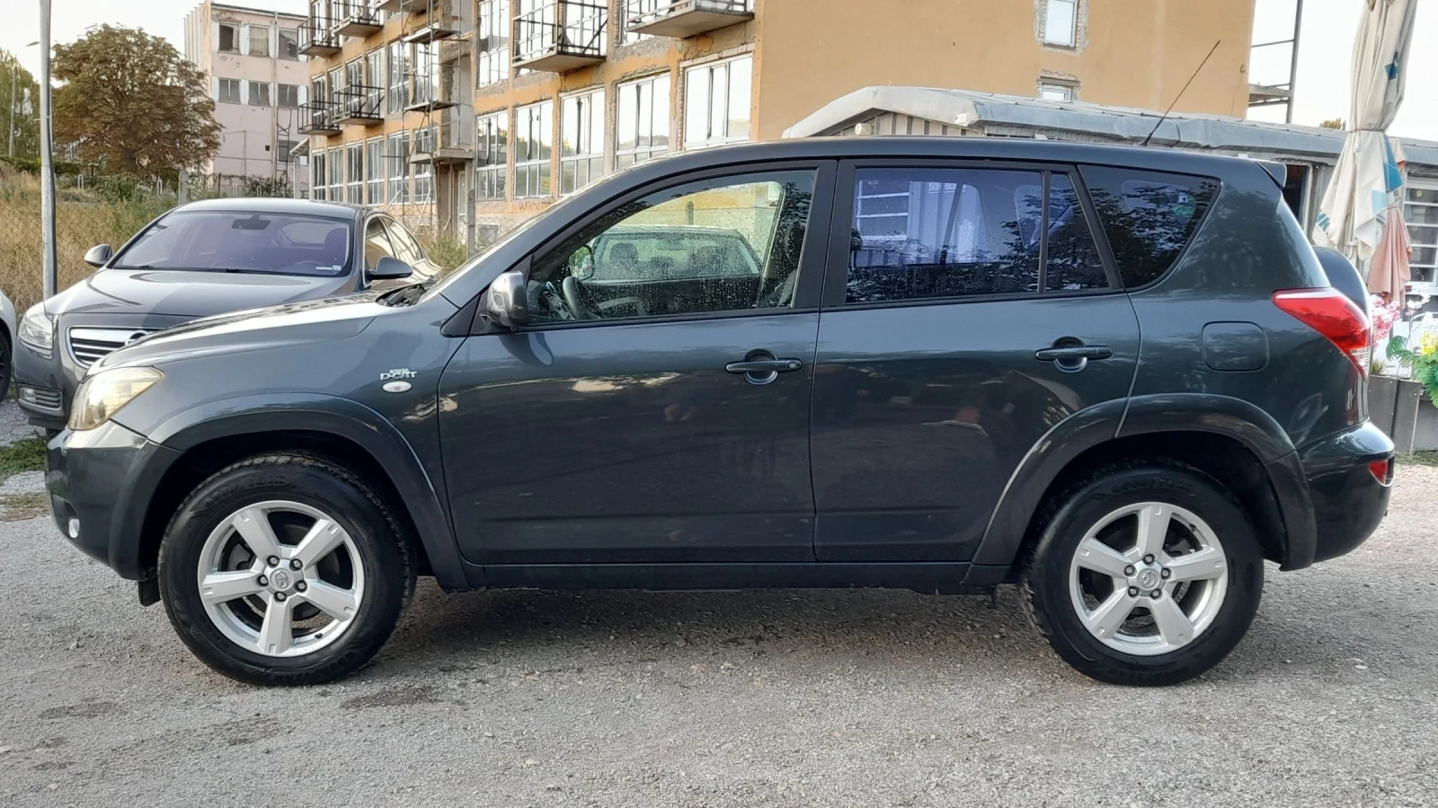 Toyota Rav4 Италия Оригинална боя  - изображение 6