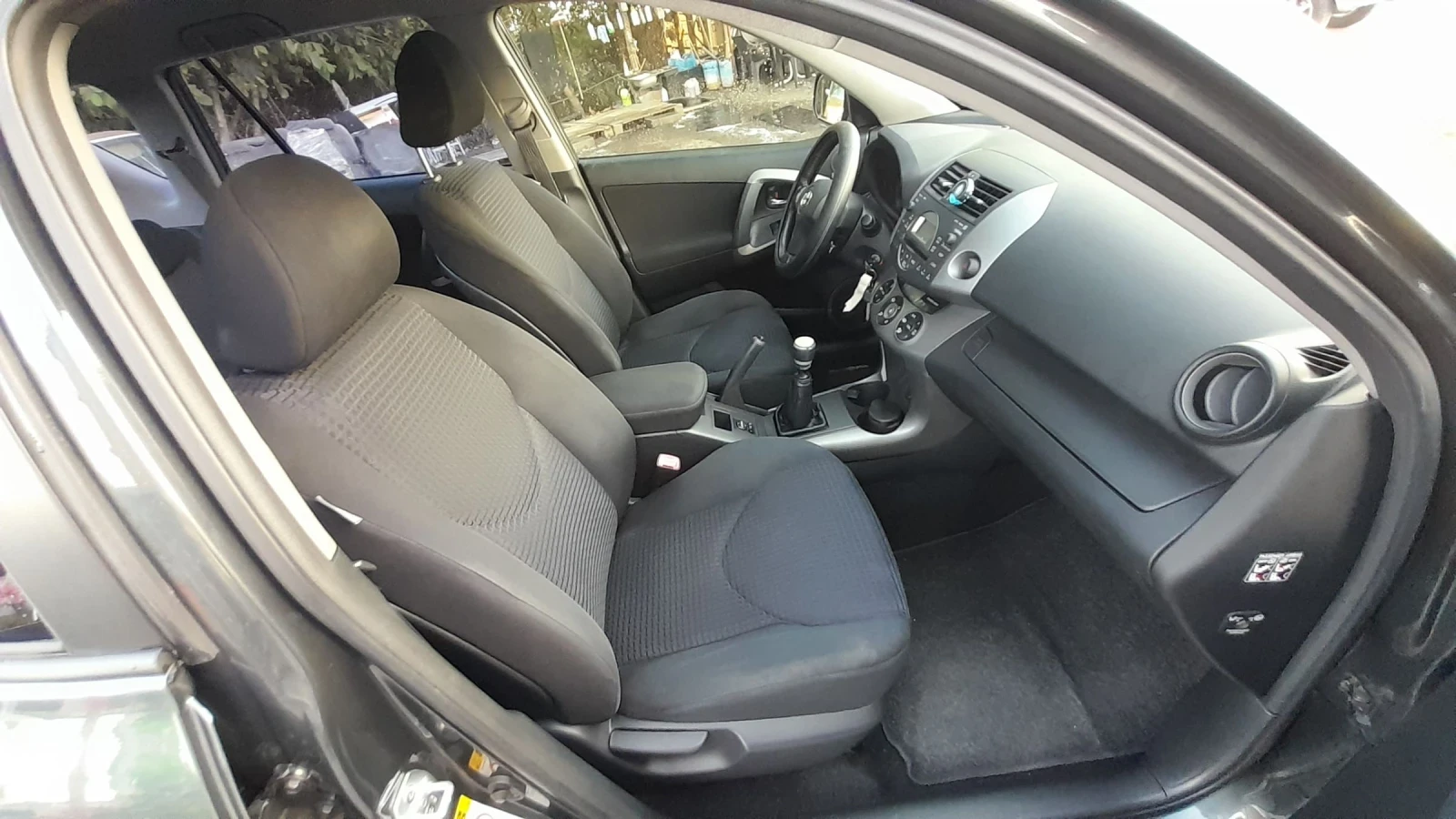 Toyota Rav4 Италия Оригинална боя  - изображение 9