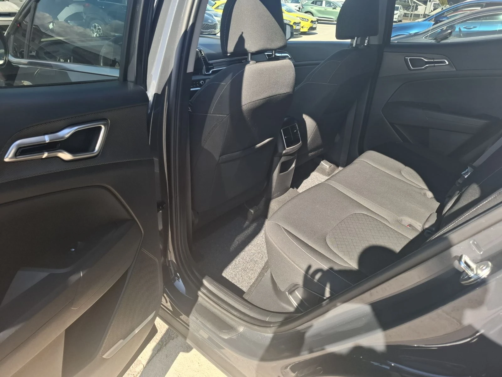 Kia Sportage 1.6 t Gdi EX Гаранция - изображение 7