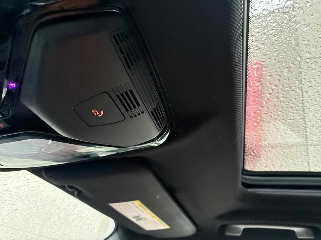 BMW X3 * xDrive30i * CARFAX *    | Mobile.bg   15