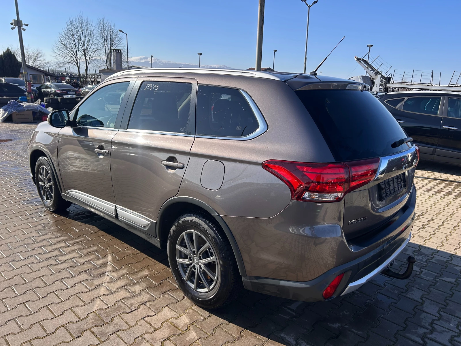 Mitsubishi Outlander 2.2DI-D 4WD AVTOMAT/NAVI/KAMERA EURO 6 | Mobile.bg � ����������� 8