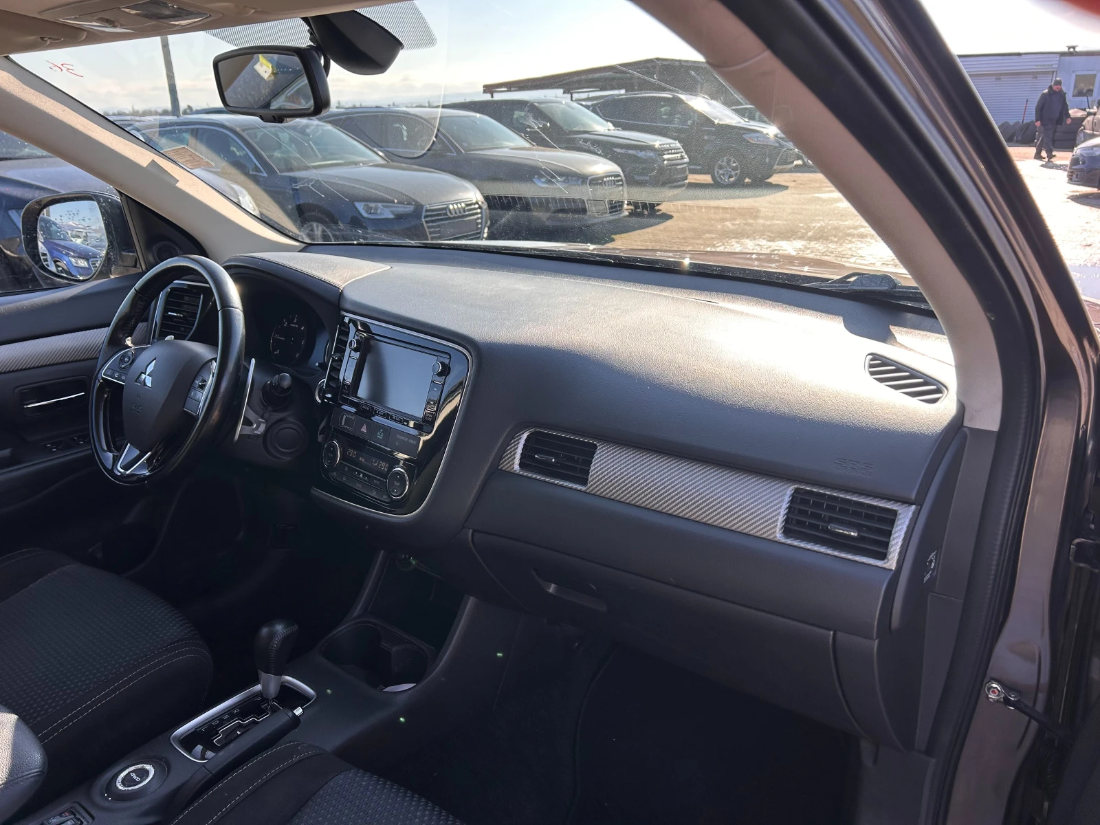 Mitsubishi Outlander 2.2DI-D 4WD AVTOMAT/NAVI/KAMERA EURO 6 | Mobile.bg � ����������� 11