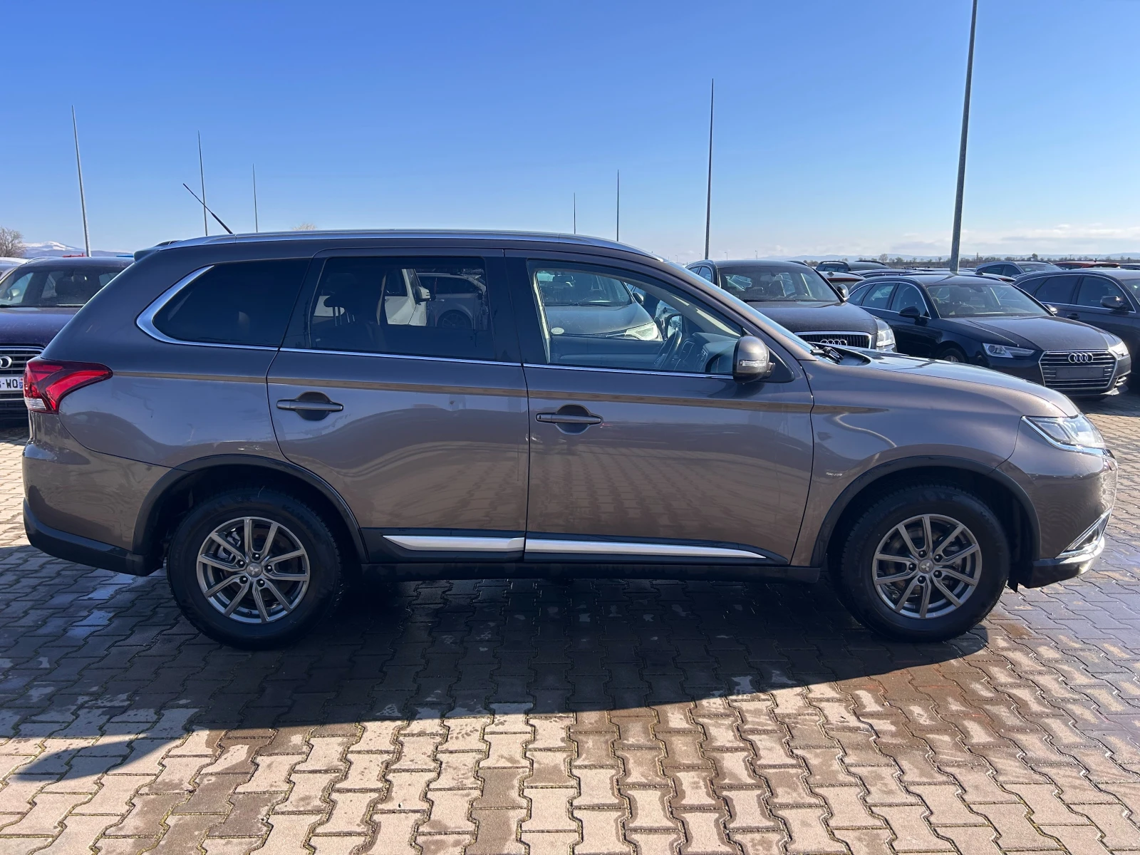 Mitsubishi Outlander 2.2DI-D 4WD AVTOMAT/NAVI/KAMERA EURO 6 | Mobile.bg � ����������� 5