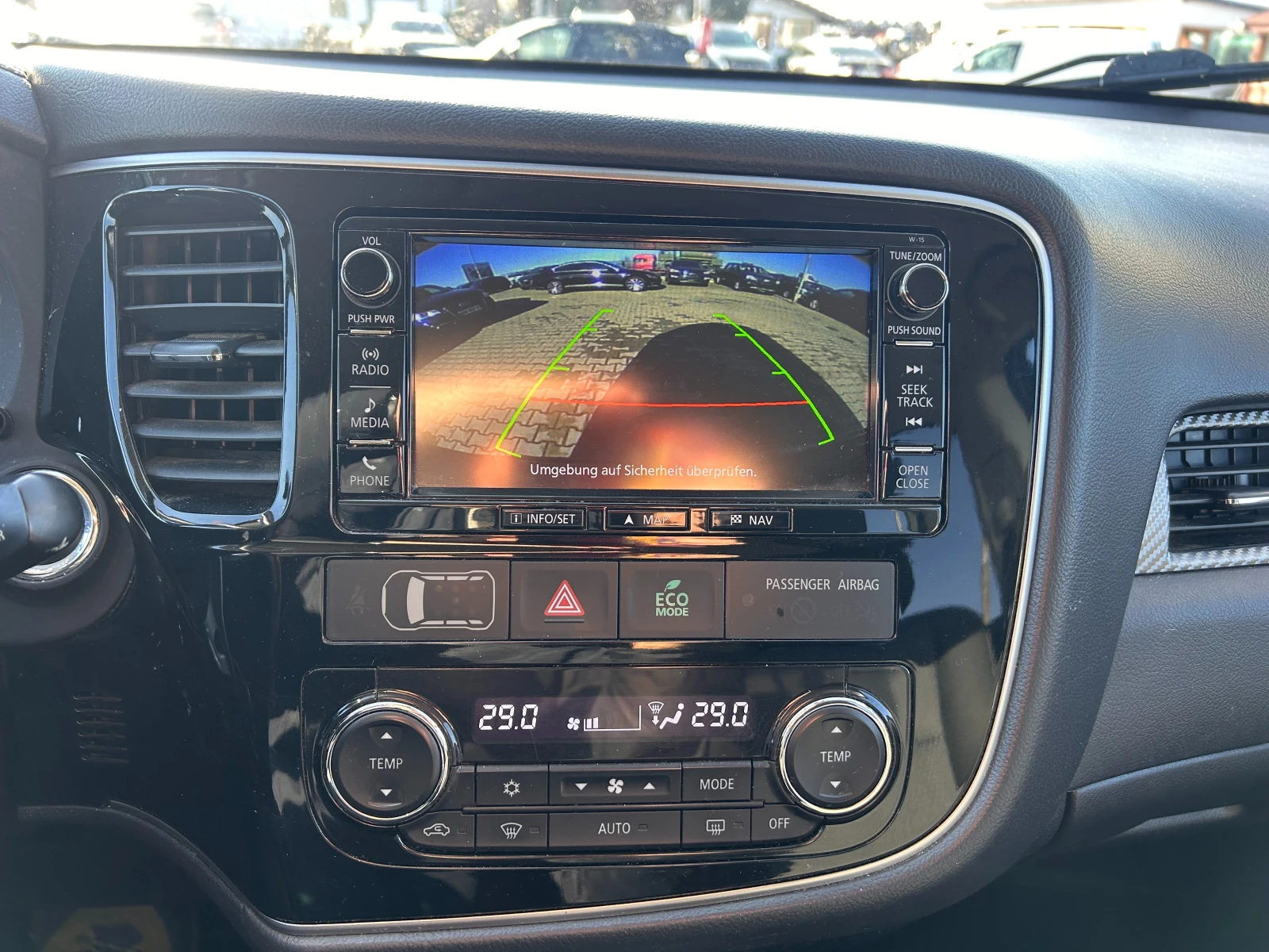 Mitsubishi Outlander 2.2DI-D 4WD AVTOMAT/NAVI/KAMERA EURO 6 | Mobile.bg � ����������� 15