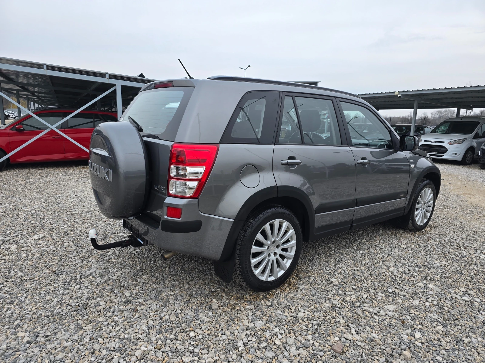 Suzuki Grand vitara 1.9DDIS РЕАЛНИ КИЛОМЕТРИ ! ! КЛИМАТРОНИК ! ! НАВИ, снимка 5 - Автомобили и джипове - 53871798