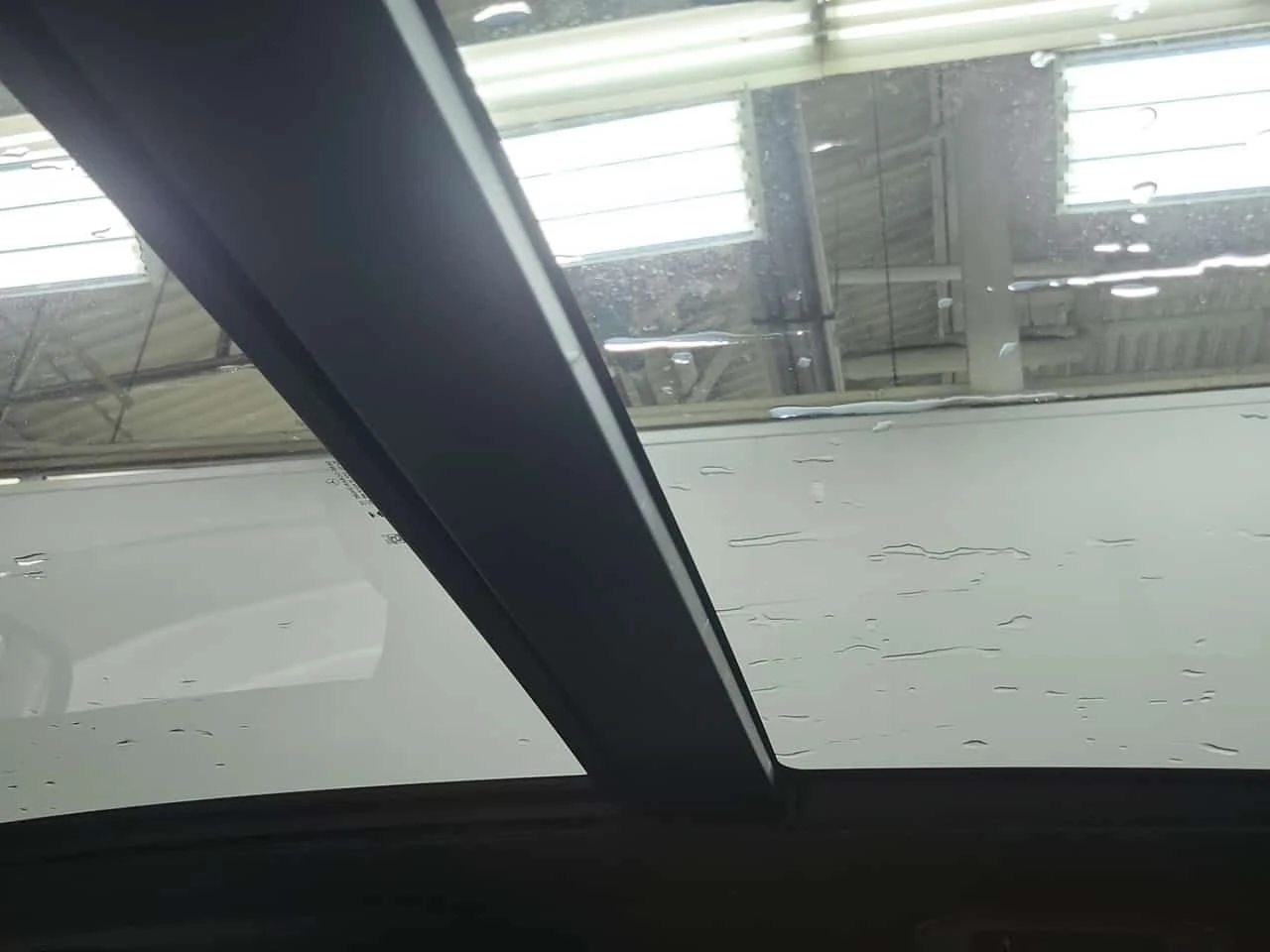 Mercedes-Benz GLC 300 BURMESTER| PANO| 360| AMBIENT| DISTRONIK PLUS, снимка 14 - Автомобили и джипове - 54226339