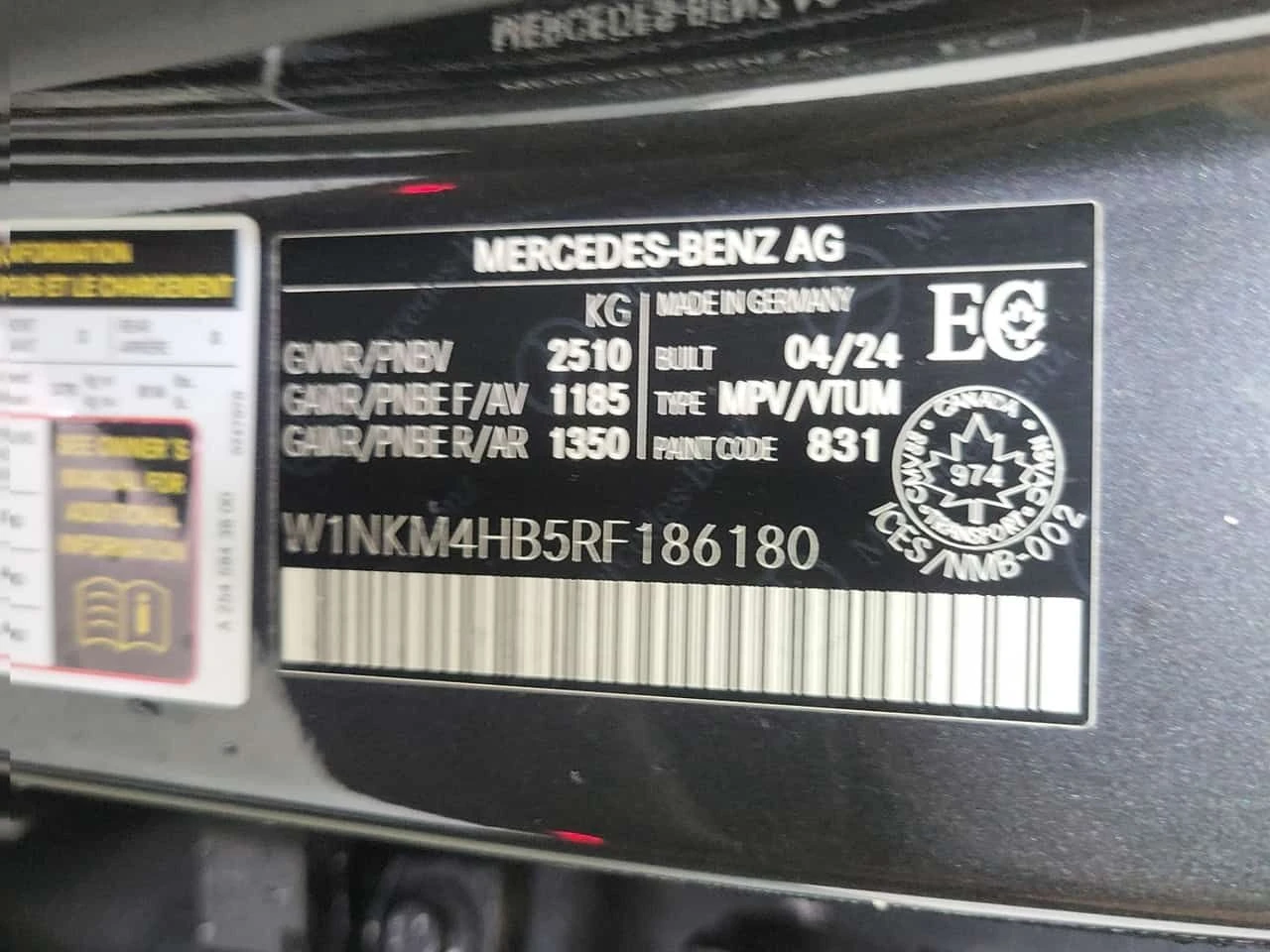 Mercedes-Benz GLC 300 BURMESTER| PANO| 360| AMBIENT| DISTRONIK PLUS, снимка 16 - Автомобили и джипове - 54226339