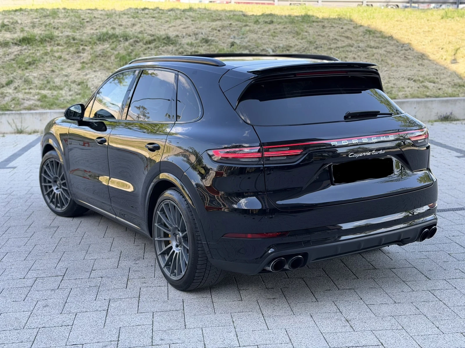 Porsche Cayenne Turbo 550PS Sport Chrono Pack 3ХTV, снимка 3 - Автомобили и джипове - 54430280