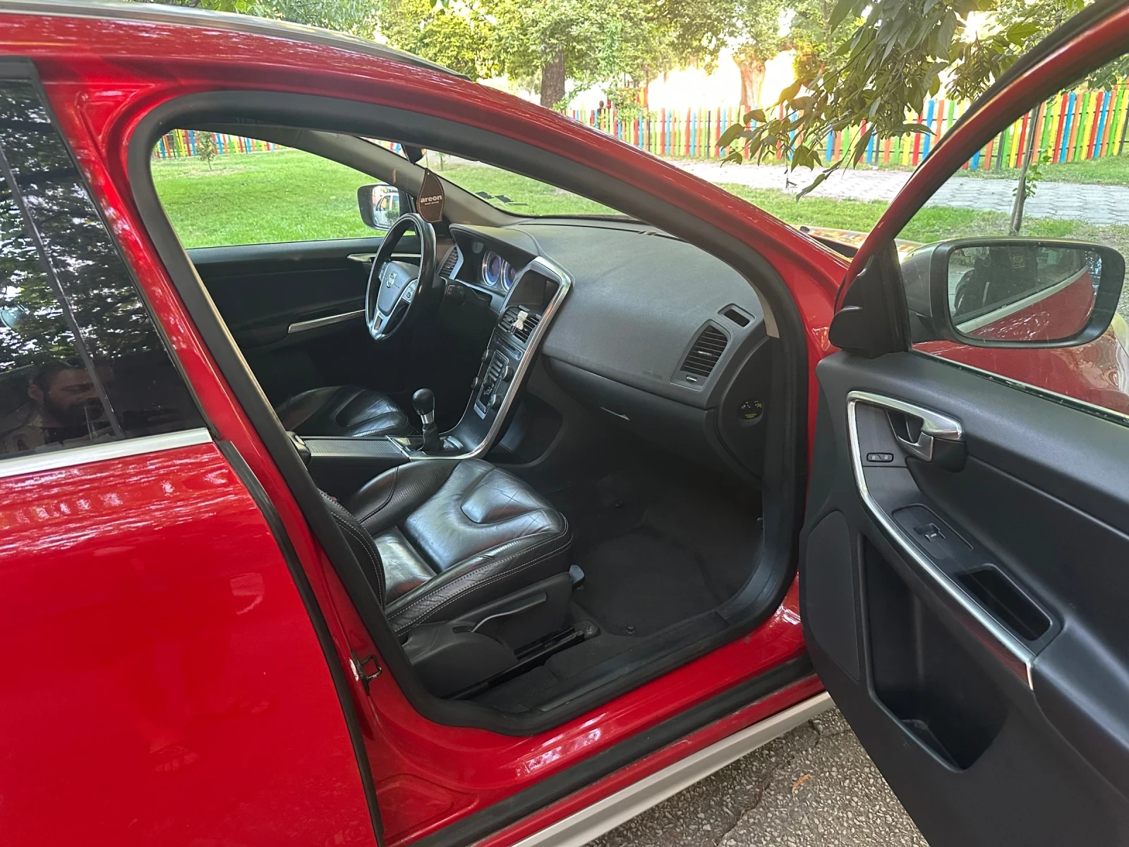 Volvo XC60, снимка 11 - Автомобили и джипове - 55083526