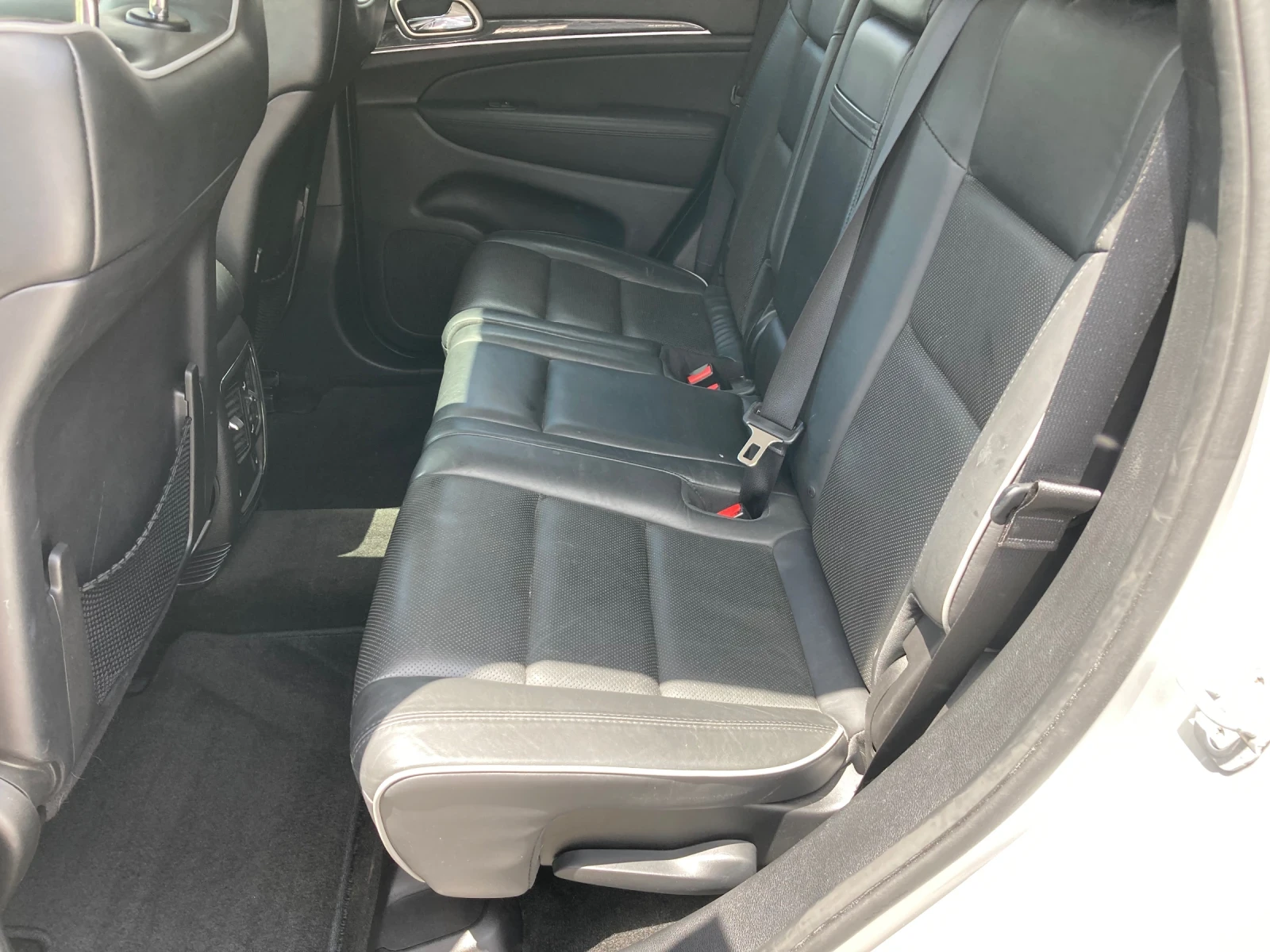 Jeep Grand cherokee 3.0 Dizel 241 Overland Euro-5B FULL, снимка 16 - Автомобили и джипове - 55112183