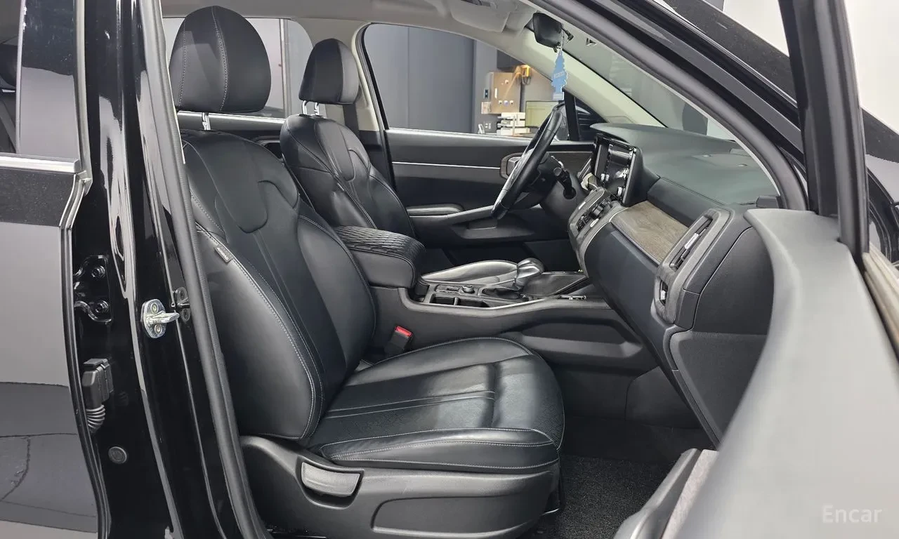 Kia Sorento 2.2, снимка 10 - Автомобили и джипове - 56625695