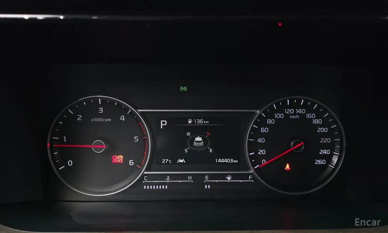 Kia Sorento 2.2, снимка 8 - Автомобили и джипове - 56625695