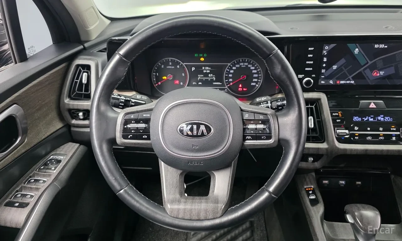 Kia Sorento 2.2, снимка 12 - Автомобили и джипове - 56625695