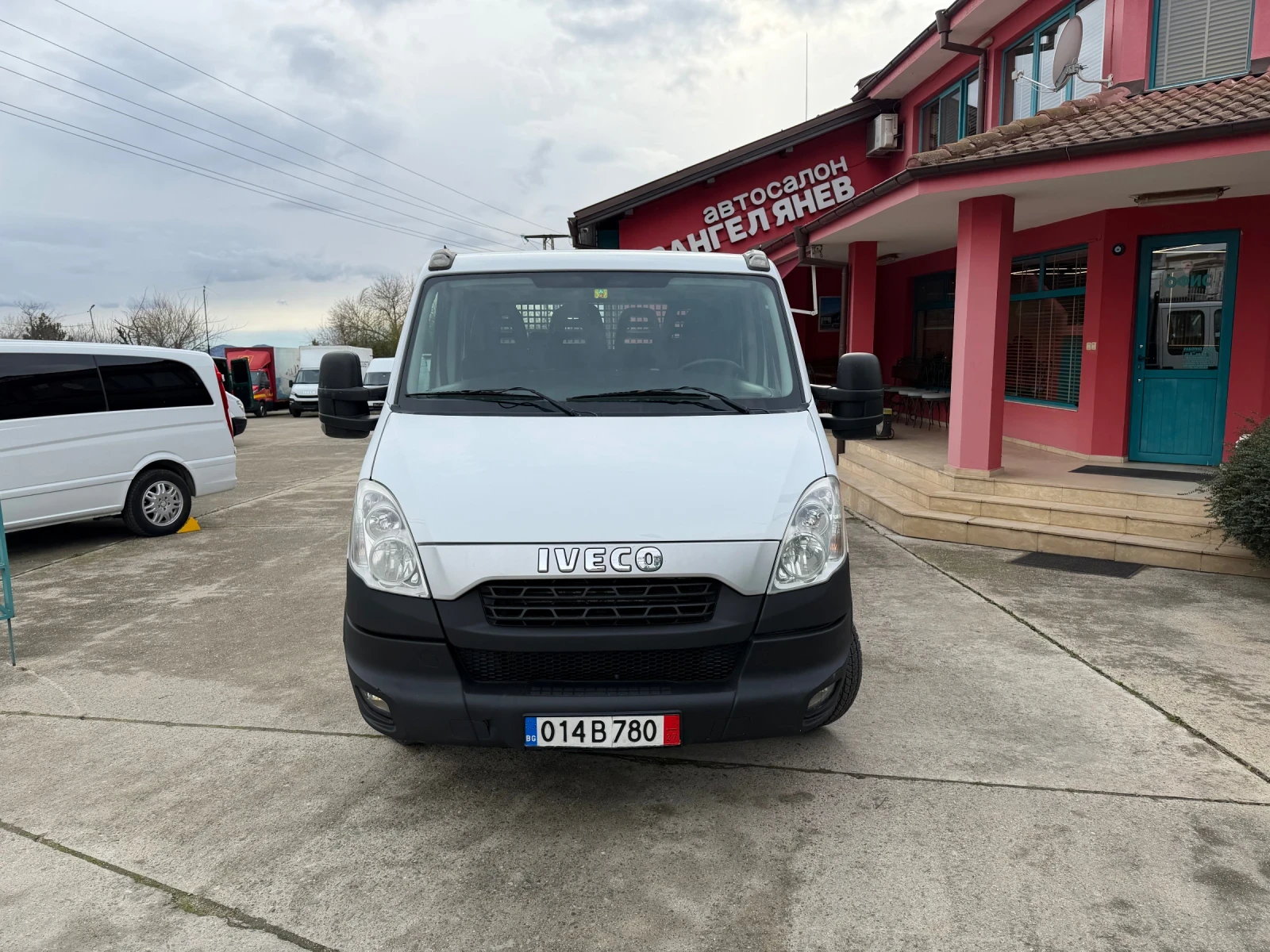 Iveco Daily 35C17* 3.0HPI* Климатик* 4.50м каросерия - изображение 3