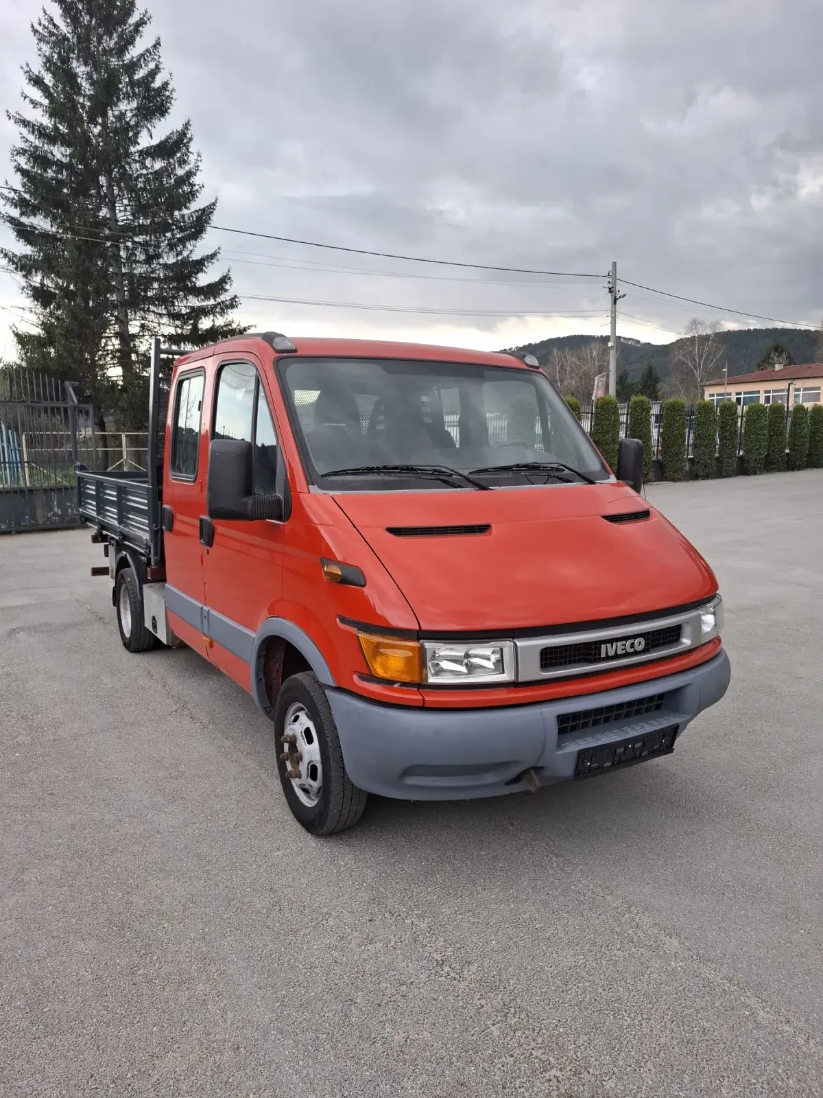 Iveco 35 2.8TDI 3СТРАНЕН САМОСВАЛ 7МЕСТА , снимка 10 - Бусове и автобуси - 54231211
