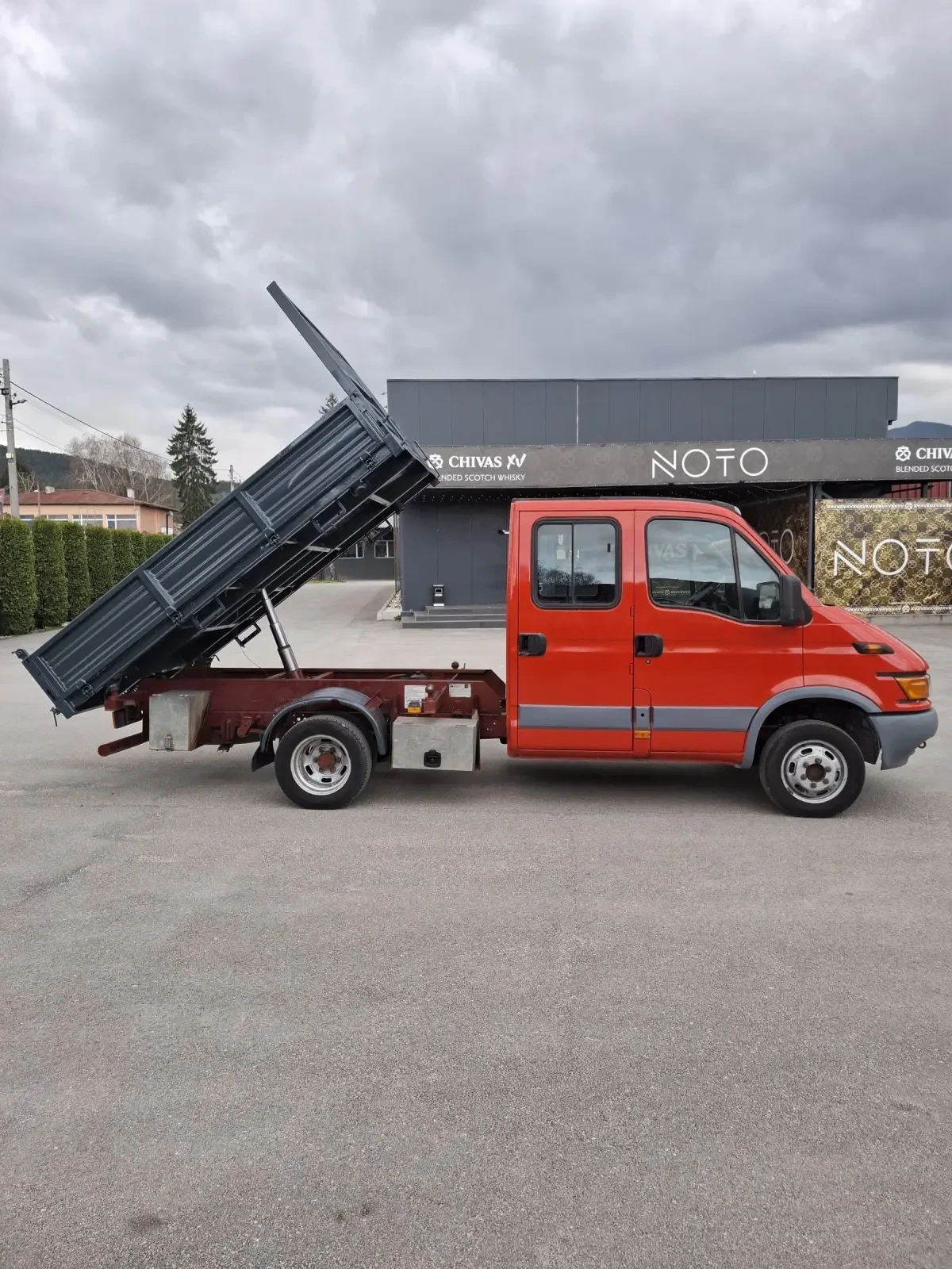 Iveco 35 2.8TDI 3СТРАНЕН САМОСВАЛ 7МЕСТА , снимка 8 - Бусове и автобуси - 54231211