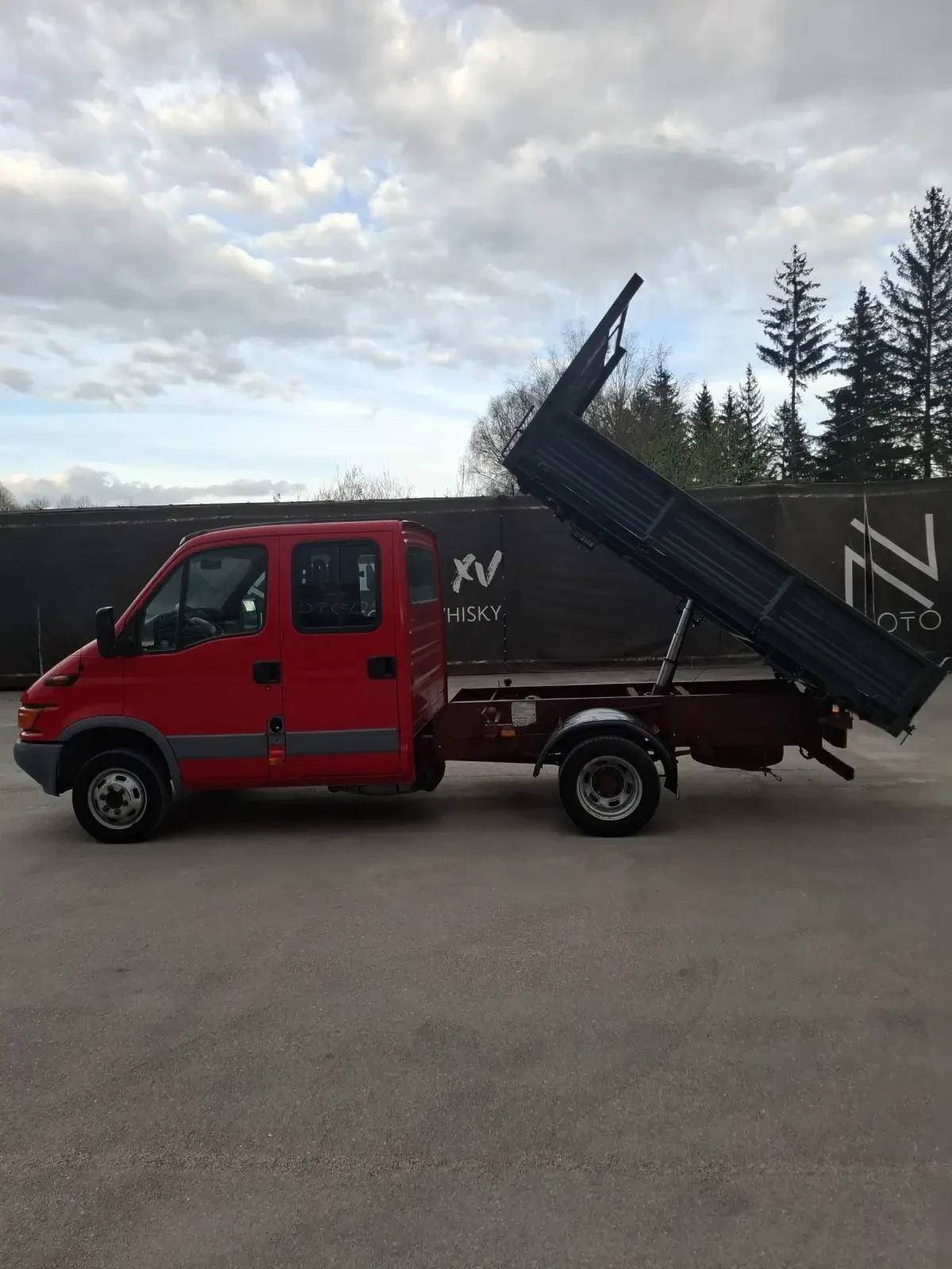 Iveco 35 2.8TDI 3СТРАНЕН САМОСВАЛ 7МЕСТА , снимка 7 - Бусове и автобуси - 54231211