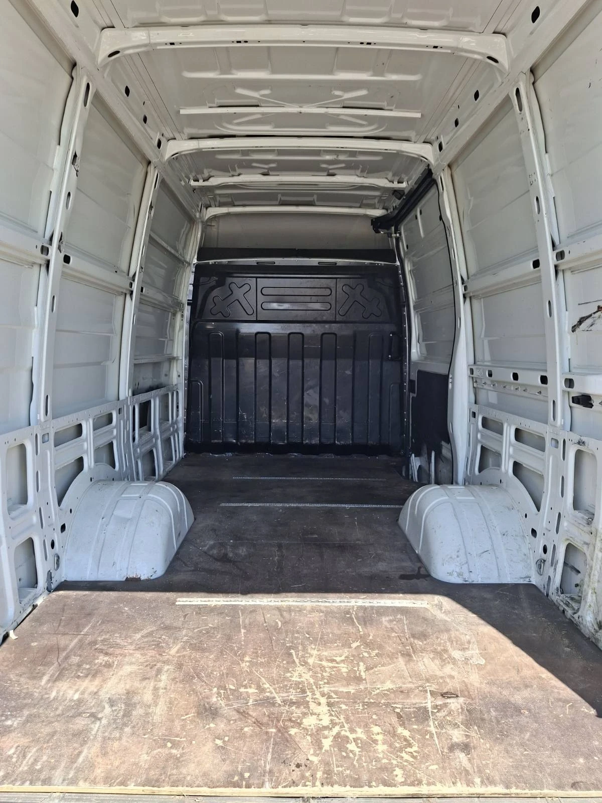 Iveco Daily 35C21 КЛИМАТИК КАМЕРА ТОП, снимка 5 - Бусове и автобуси - 55310119