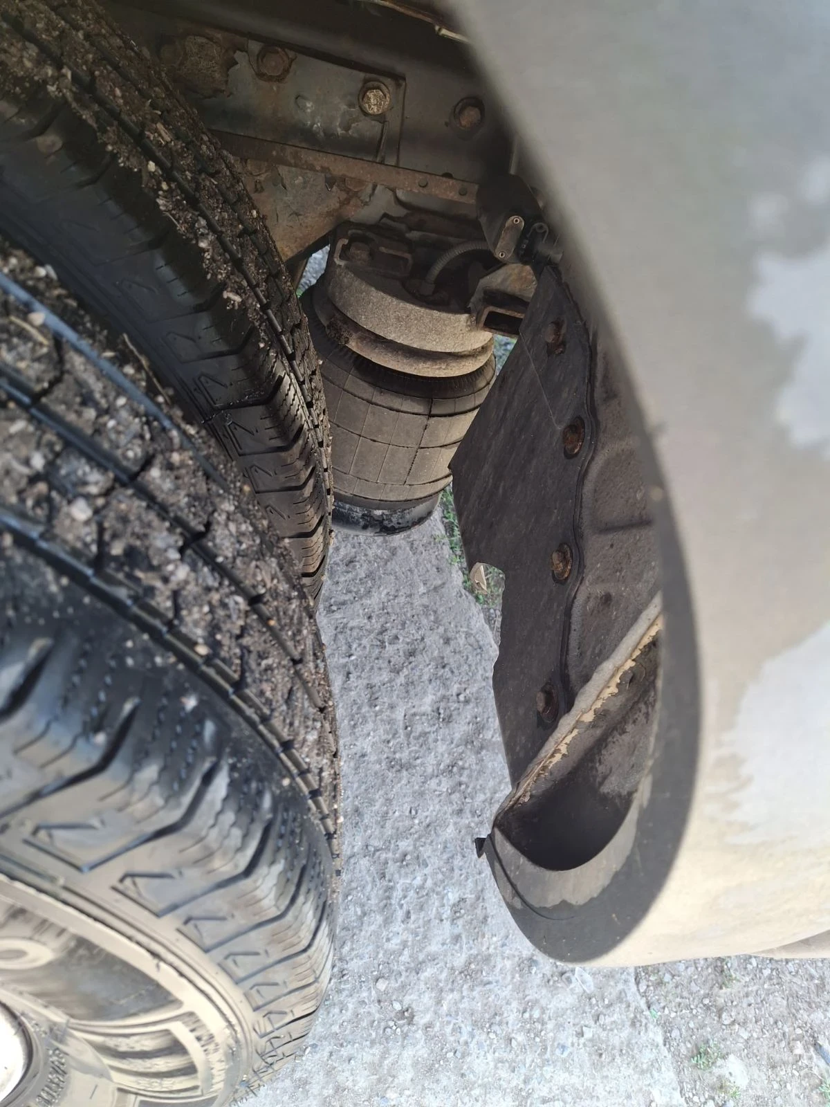 Iveco Daily 35C21 КЛИМАТИК КАМЕРА ТОП, снимка 11 - Бусове и автобуси - 55310119