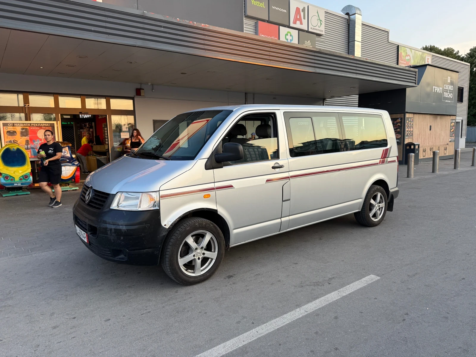 VW T5 1.9 TDI LONG