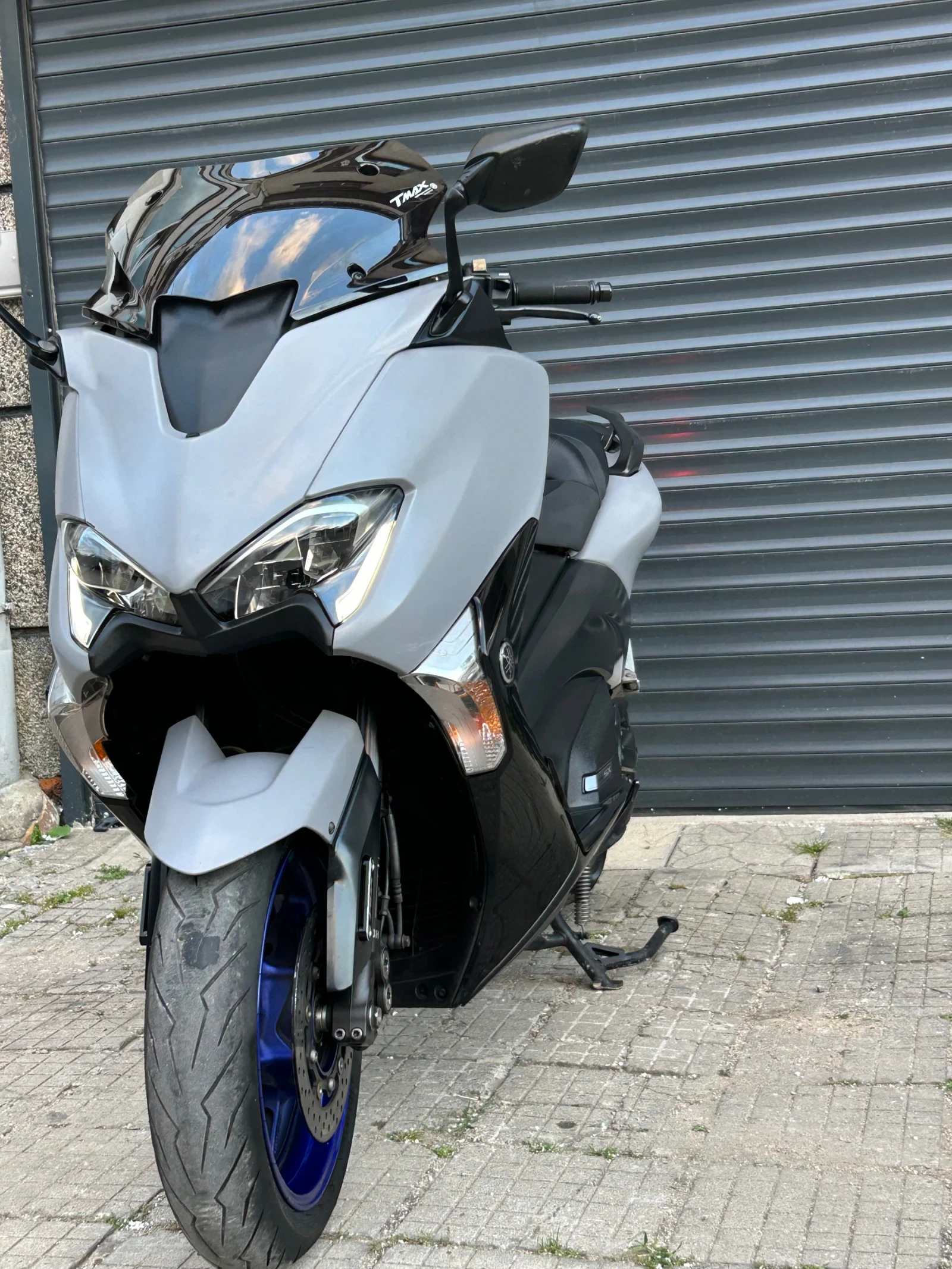 Yamaha T-max 530 FULL LED ACRAPOVICH , снимка 3 - Мотоциклети и мототехника - 54934435