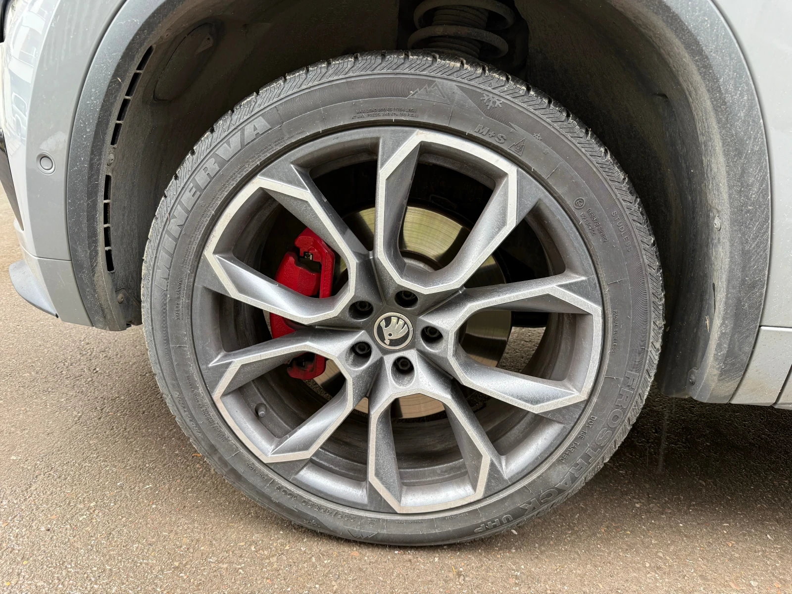 ���� 235/45R20 | Mobile.bg � ����������� 2