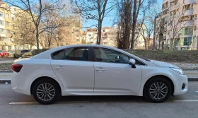 Toyota Avensis 1.6i Гаранция, снимка 5