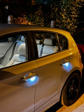 BMW 120 Idrive/ leather - 7999 лв. - 11096032 12