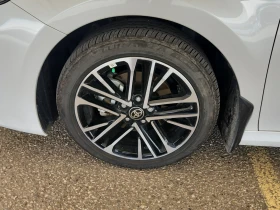 Toyota Camry XSE HYBRID * * CARFAX * *   * *  | Mobile.bg    5